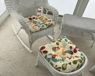 51 Vintage Wicker Furniture Detailmin