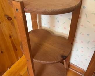 51 3Tier HeartShaped Standmin