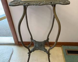 51 Vintage Victorian Cast Iron Marble Top Lamp Standmin