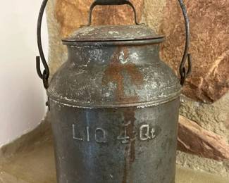 51 Vintage Galvanized 4Qt. Cream Canmin