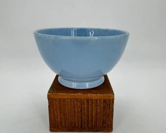 Lot - 39
Lu-Ray Pastels - Windsor Blue Cranberry 36s Bowl