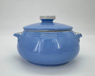 Lot - 13
Vintage Hall's Rose Parade Cadet Blue Drip Jar & Lid