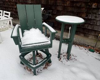 Outdoor Polywood high table and chair