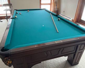 Slate bottom pool table
