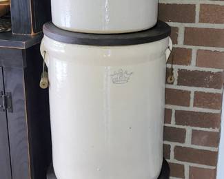 10, 8 & 4 gallon crocks. Robinson Ransbottom and Nelson McCoy