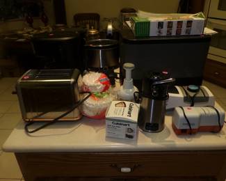 Knife sharpeners and toaster