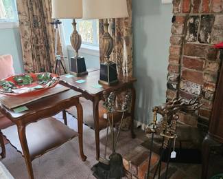 living room lamps and tables