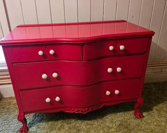 red chest