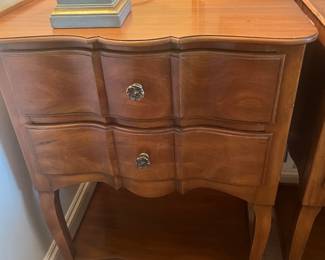 $190. a pair of John Widdicomb bedside tables.  20"w x 14"d x 28"h. As found issue in next photo