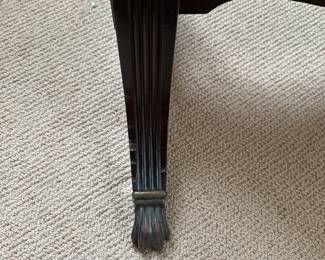 another view of the feet.