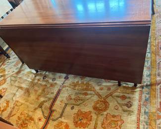 another view of the center section of the dining table