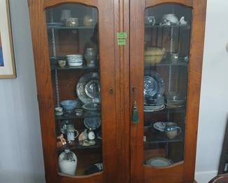 Absolutely incredible antique solid Oak display, that’s been upgraded with modern shelf hardware and (4) 3/8” tempered glass shelves.  48x17x75.  $500. 