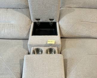 C63 - $1450. Rooms to Go 6 Piece Dual Power Reclining Sectional. Gently used in very good condition. Everything works as it should! Power adjustable head and foot rests. Has USB charging port - hideaway cup holders and a reading light! Assembled it is 147.5" x 132.5" x 36" tall. Oversized and super comfy!