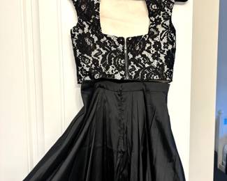 C59 - $30. Aiden Mattox Size 6 Dress. 