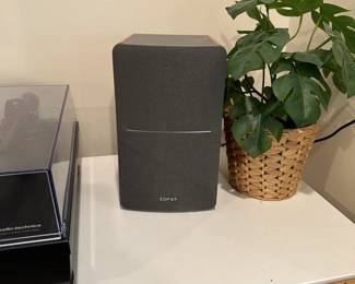 C89 - $55. PAIR Edifier R1280T Bookshelf Speakers. 