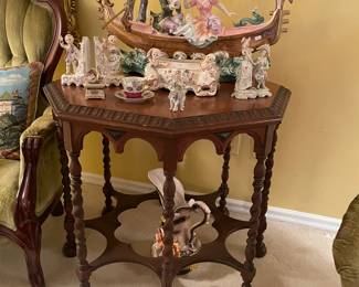 Vintage Victorian Capodimonte Porcelain Gondola made in Italy