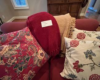 Throw Pillows Blanket