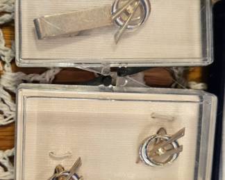 Boy scouts cufflinks and TIe tack