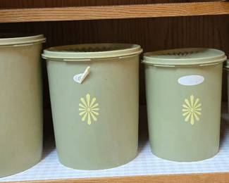 Tupperware Avocado Green Canister Set