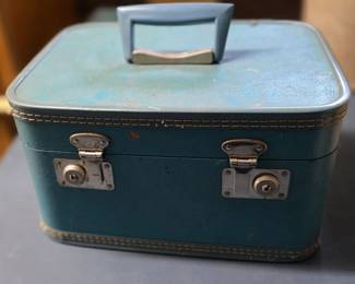 Vintage Train case