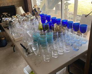 Nice glasses and coffee mugs