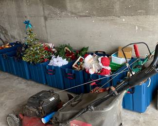 Another pic of lawnmower and Christmas buckets