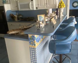 3 adorable mid century modern bar stools