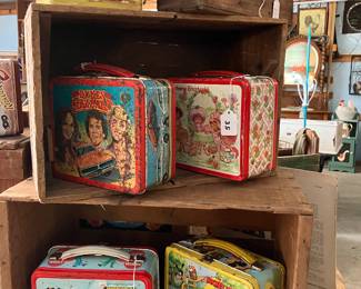 Lunch boxes