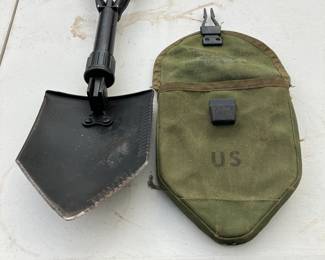 Army shovel