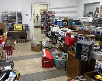 cd's records vhs DVD