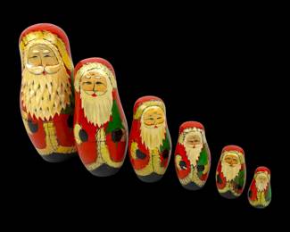 #158 • Santa Claus Christmas Nesting Doll - 11 pieces
