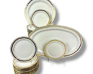 #26 • 25 PC. LIMOGES "Marie Antoinette" by Ronson China Dinner and Bread Plates, Lg Platter
