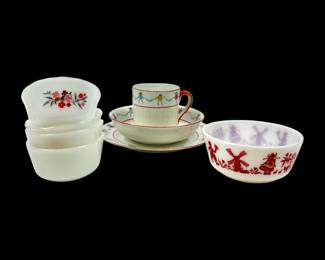 #88 • Vintage Noritake Children's Porcelain Set & Pyrex Custard Dishes
