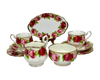 #103 • Royal Albert "Old English Rose" Bone China
