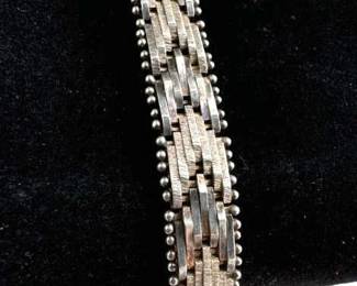 925 Silver Italy Vtg. Textured Riccio Link Bracele