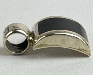 925 Silver Mexico Curve Black Onyx Pendant