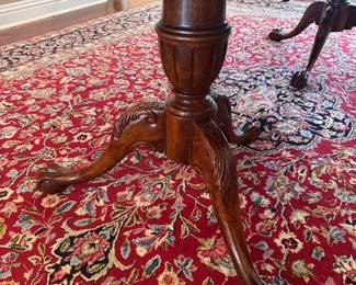 Dining table pedestal