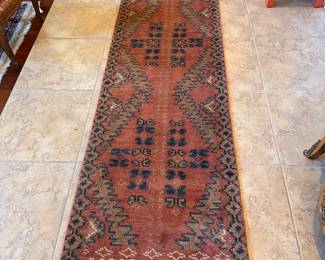 Woven runner