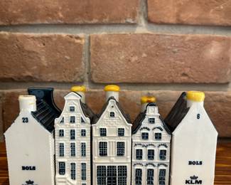 KLM Houses