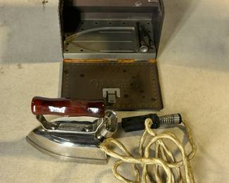 Vintage travel Iron