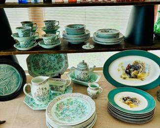 L.G. WRIGHT GLASSES PINK SAWTOOTH FOOTED WINE WATER GOBLETS, CALYX WARE ADAMS MADE IN ENGLAND “SINGAPORE” REAL IRONSTONE DISHES, GOVERNOR’S MANSION VOGUE CERAMIC INDUSTRIES PLATTER & PLATES