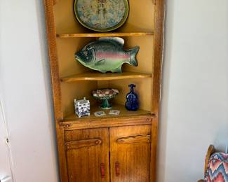MONTEREY STYLE CORNER CABINET, VINTAGE FISH PLATTER