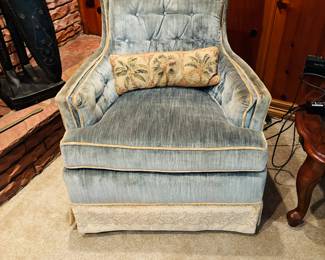 VINTAGE VELVET ROCKING OCCASIONAL CHAIR (HAVE 2)