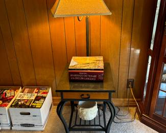END TABLE WITH ATTACHED LAMP