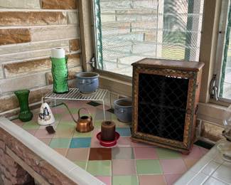 ANOTHER DECORATIVE STOARGE/DISPLAY CABINET