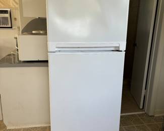 HAIER REFRIGERATOR
