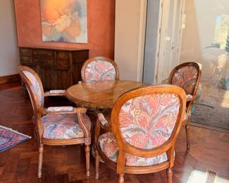 Game table and chairs