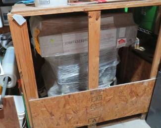 new in crate stainless steel display table with ice drain for displaying fish