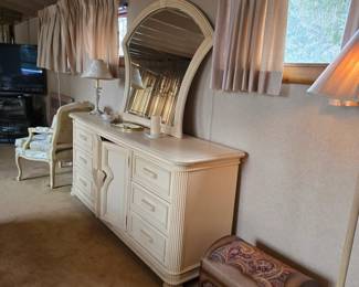 Dresser $125