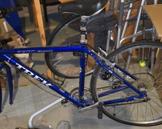 TREK - 7300 Multitrack Bicycle